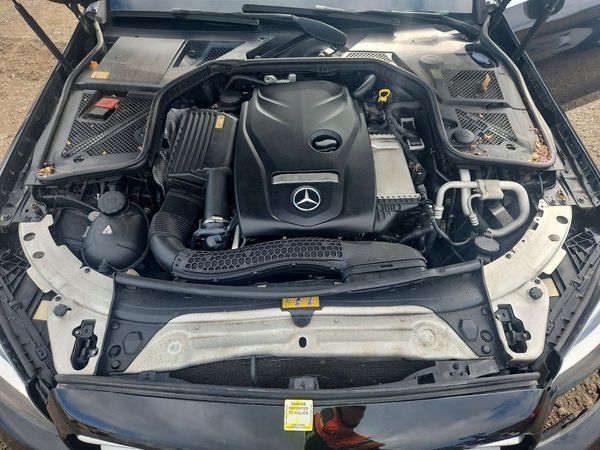 2015 MERCEDES-BENZ C