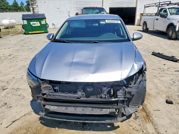 2021 VOLKSWAGEN JETTA