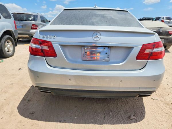 2012 MERCEDES-BENZ E