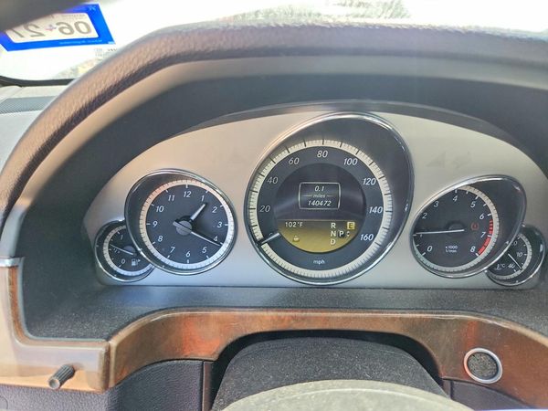 2012 MERCEDES-BENZ E