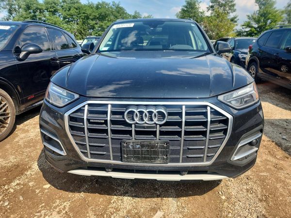 2021 AUDI Q5 quattro Premium Plus