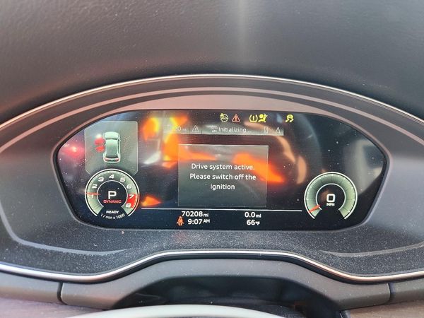 2021 AUDI Q5 quattro Premium Plus