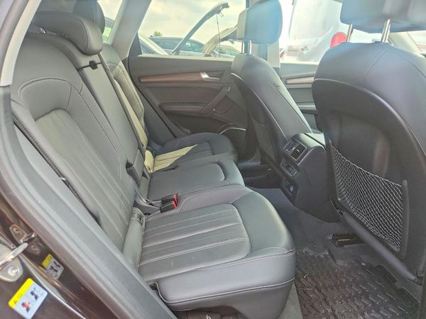 2021 AUDI Q5 quattro Premium Plus