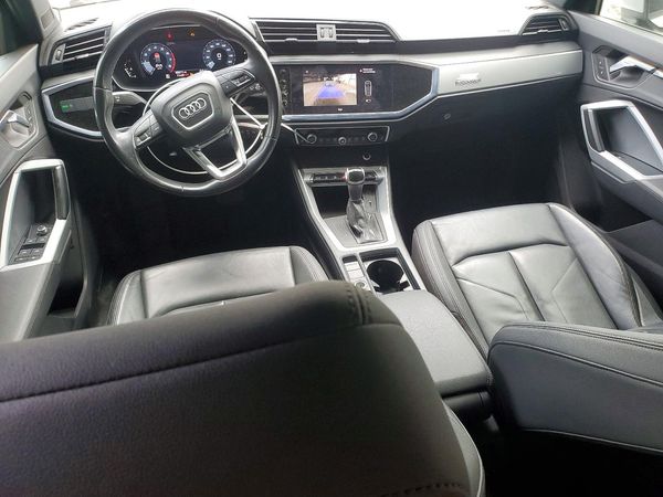 2021 AUDI Q3 quattro Premium