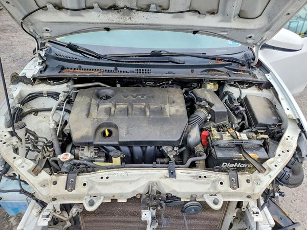 2017 TOYOTA COROLLA