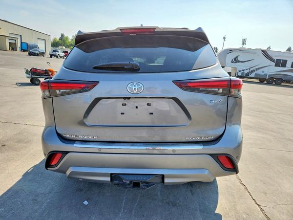 2026 TOYOTA HIGHLANDER Platinum — DIRR
