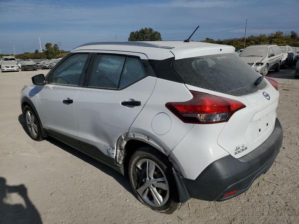 2019 NISSAN KICKS