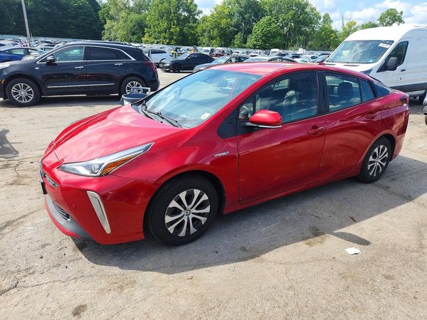2021 TOYOTA PRIUS