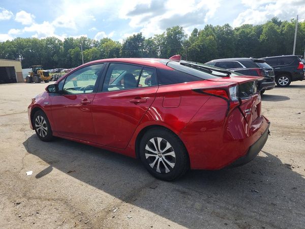 2021 TOYOTA PRIUS