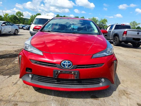 2021 TOYOTA PRIUS