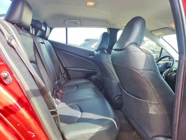 2021 TOYOTA PRIUS