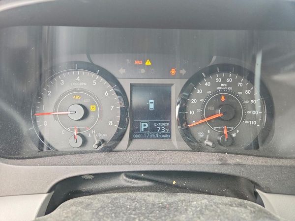 2016 TOYOTA SIENNA
