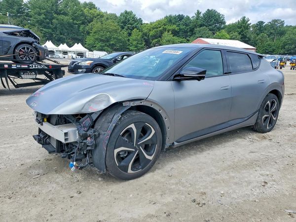 2023 KIA EV6