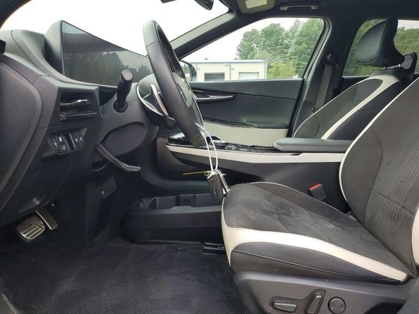 2023 KIA EV6