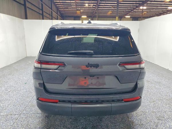 2023 JEEP GRAND CHEROKEE Laredo, Altitude — DIRR