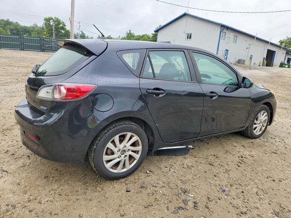 2013 MAZDA 3 Touring/GS