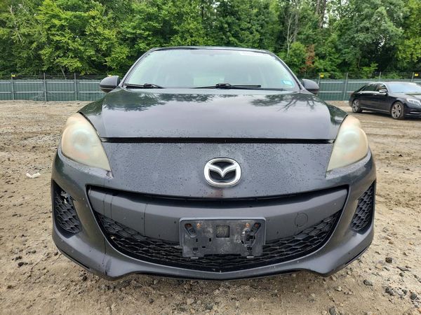 2013 MAZDA 3 Touring/GS
