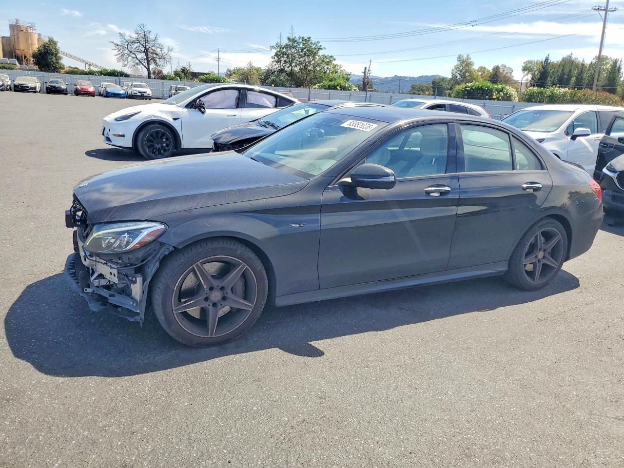 2016 MERCEDES-BENZ C C450-4M Sport AMG — Front 3/4