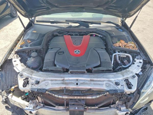 2016 MERCEDES-BENZ C C450-4M Sport AMG — Engine bay