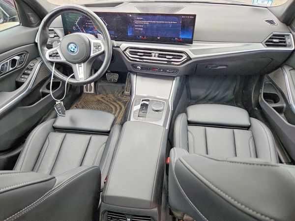 2023 BMW 330XE