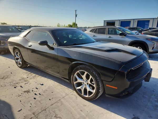 2015 DODGE CHALLENGER SXT Plus