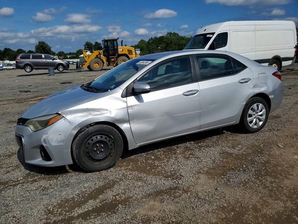 2015 TOYOTA COROLLA