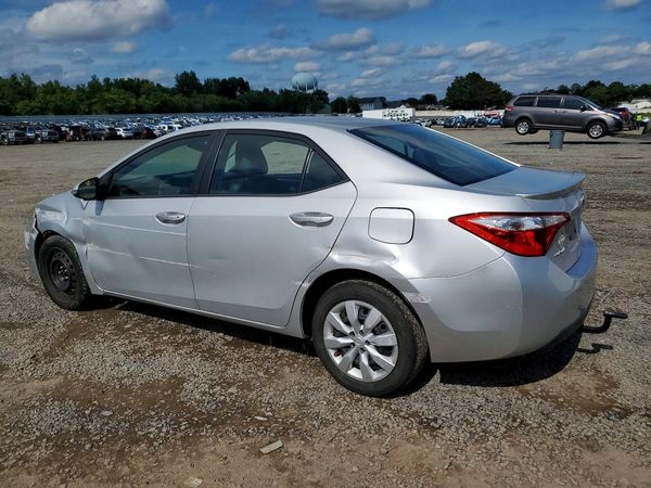 2015 TOYOTA COROLLA