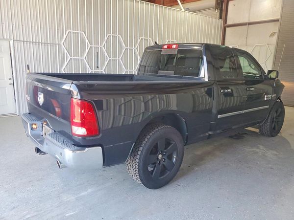 2013 RAM 1500 SLT QUAD CAB 4X2