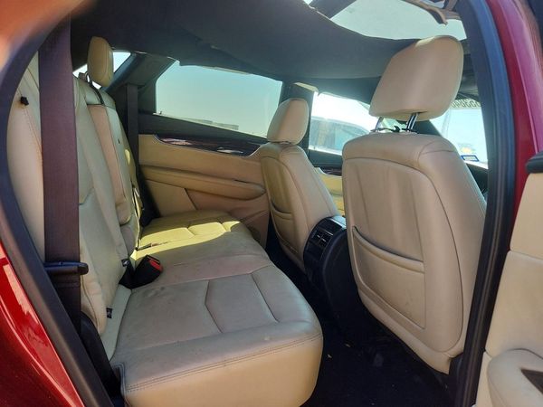 2018 CADILLAC XT5 Luxury