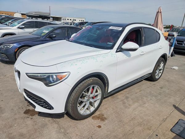 2018 ALFA ROMEO STELVIO