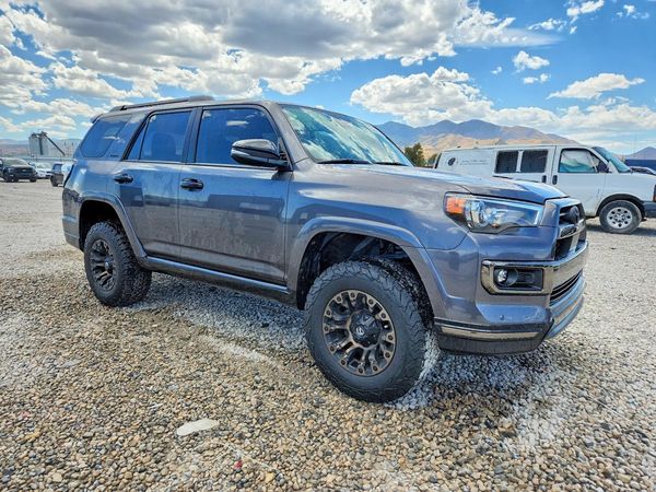 2021 TOYOTA 4RUNNER Nightshade