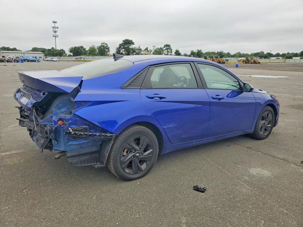 2021 HYUNDAI ELANTRA Blue