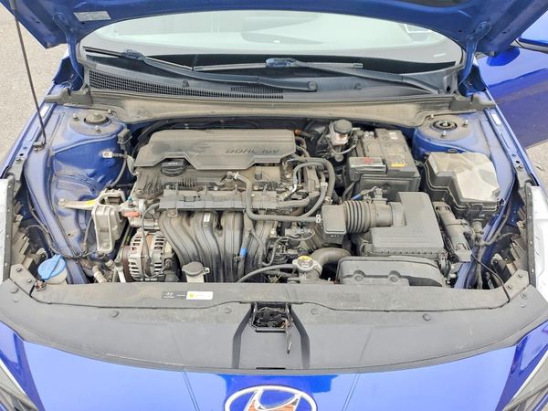 2021 HYUNDAI ELANTRA Blue