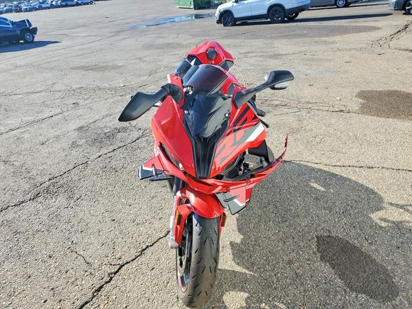 2024 BMW S 1000 RR