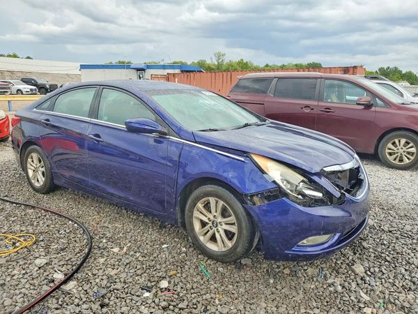 2013 HYUNDAI SONATA GLS/ GLS Popular