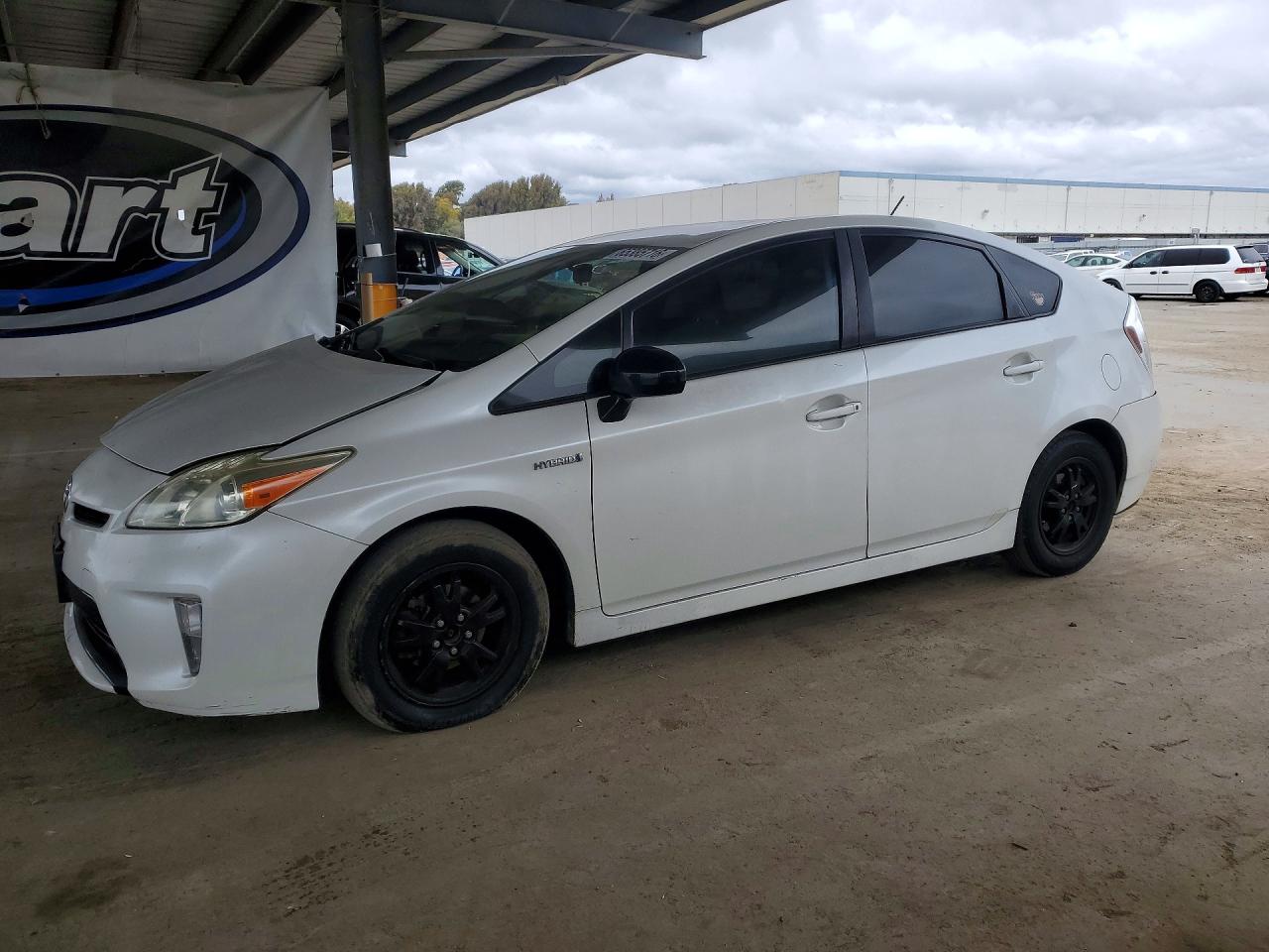 2015 TOYOTA PRIUS