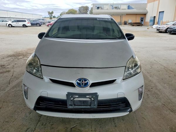 2015 TOYOTA PRIUS