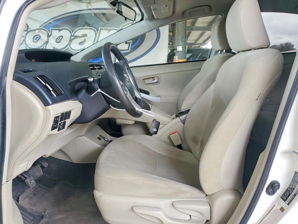 2015 TOYOTA PRIUS
