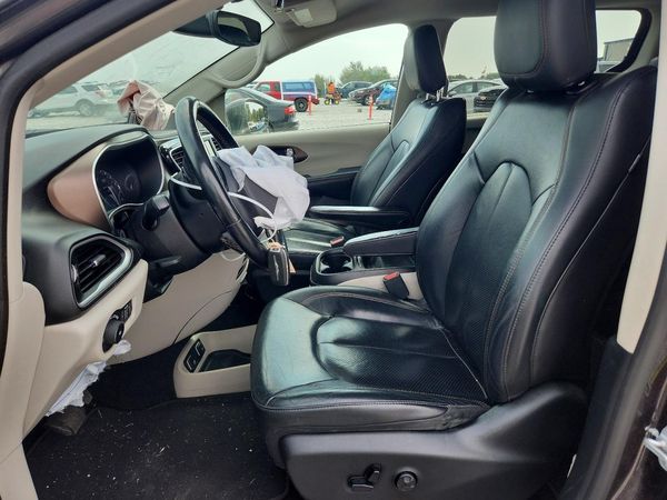 2019 CHRYSLER PACIFICA Touring L
