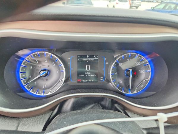 2019 CHRYSLER PACIFICA Touring L