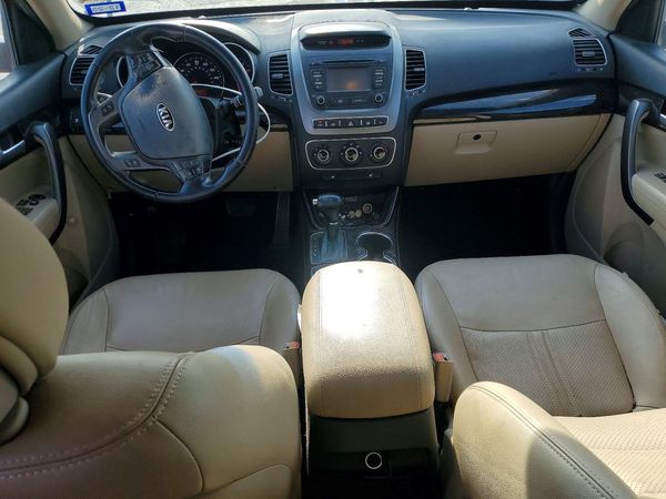 2014 KIA SORENTO Base/ LX