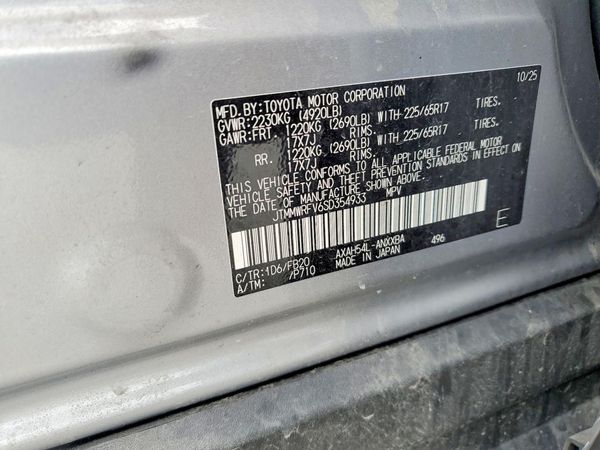 2025 TOYOTA RAV4 LE