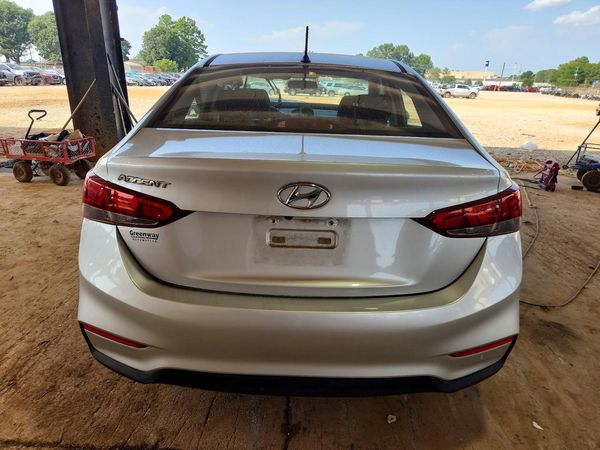 2018 HYUNDAI ACCENT SE and SEL