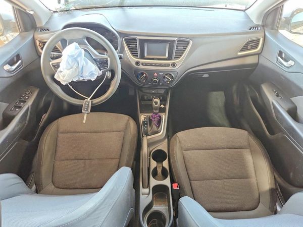 2018 HYUNDAI ACCENT SE and SEL