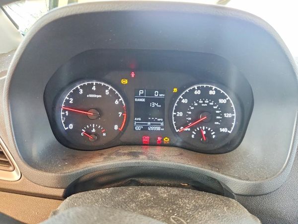 2018 HYUNDAI ACCENT SE and SEL