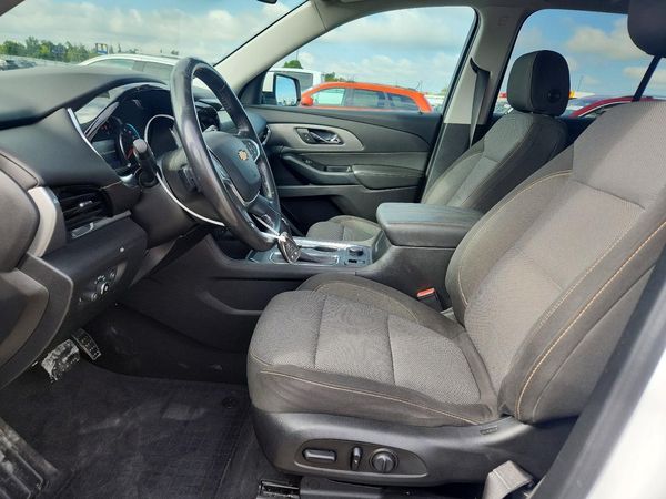 2020 CHEVROLET TRAVERSE LT