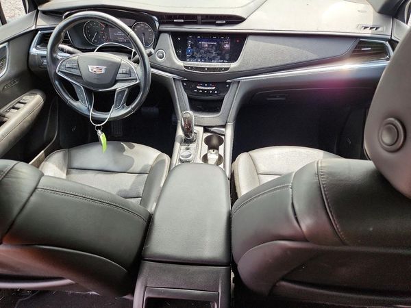 2020 CADILLAC XT5