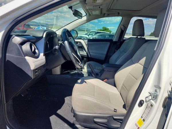 2016 TOYOTA RAV4 XLE (M Grade)
