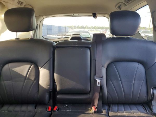 2015 INFINITI QX80