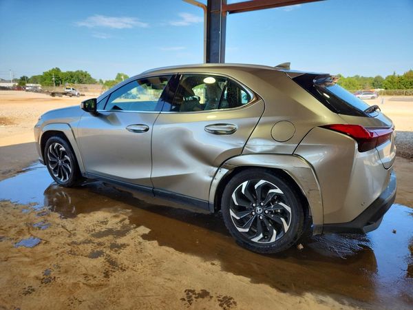 2022 LEXUS UX 200 200 Premium